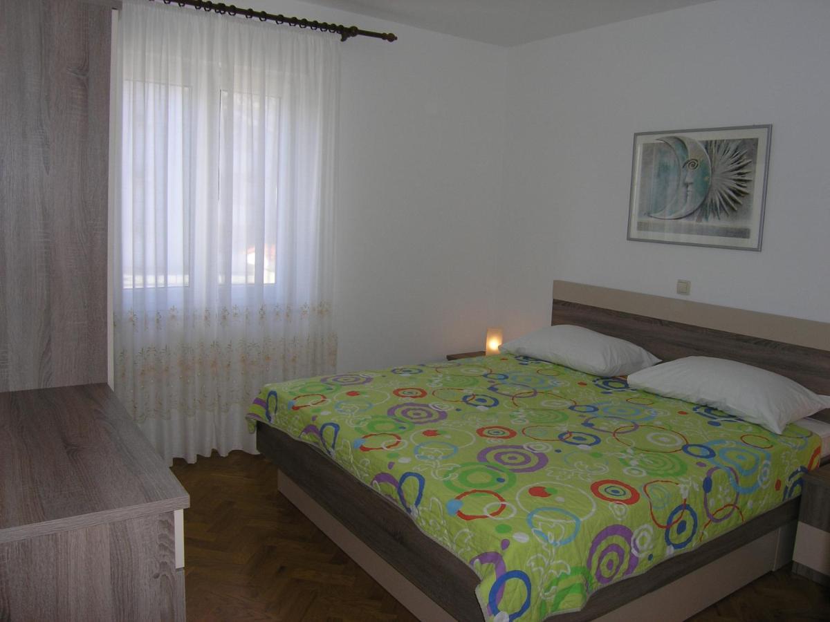 Apartments Biljana For Relaxing Holidays In Baska Dış mekan fotoğraf