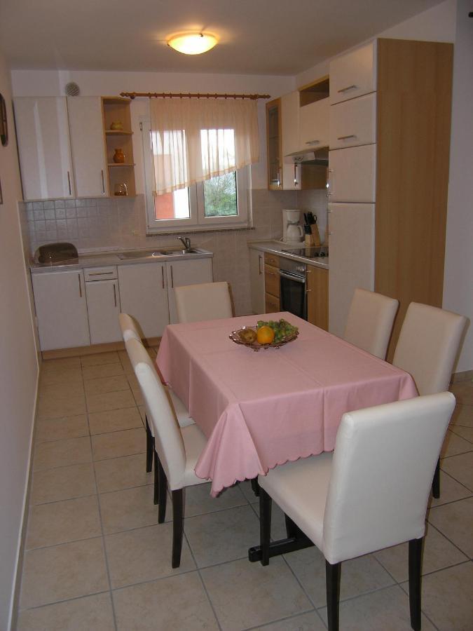 Apartments Biljana For Relaxing Holidays In Baska Dış mekan fotoğraf