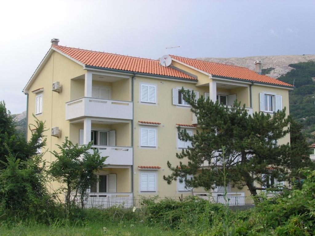 Apartments Biljana For Relaxing Holidays In Baska Dış mekan fotoğraf