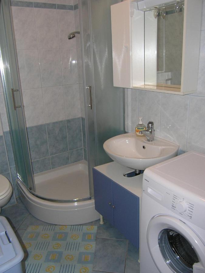 Apartments Biljana For Relaxing Holidays In Baska Dış mekan fotoğraf